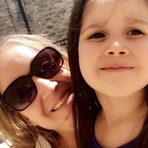 Meet your Posher, Angela